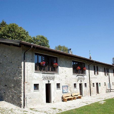 Rifugio Alpetto Di Torno Vandrarhem Sormano Exteriör bild