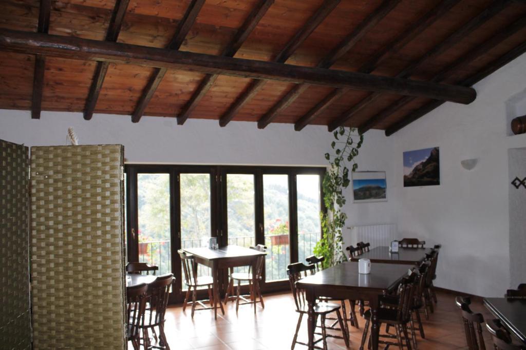 Rifugio Alpetto Di Torno Vandrarhem Sormano Exteriör bild