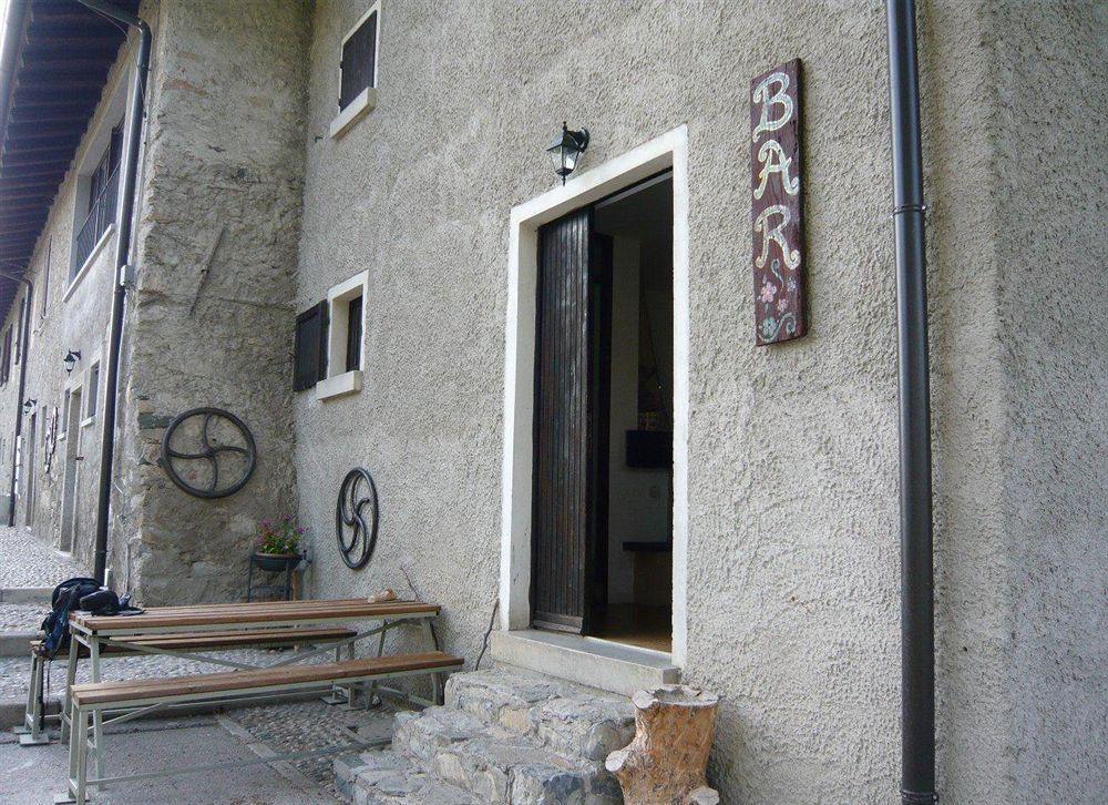 Rifugio Alpetto Di Torno Vandrarhem Sormano Exteriör bild
